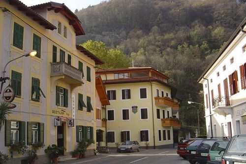 موست نا سوتشي Hotel Lucija المظهر الخارجي الصورة