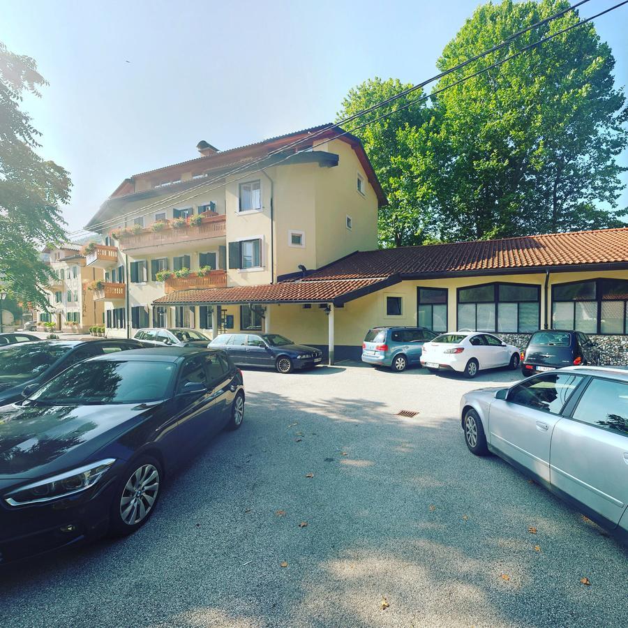 موست نا سوتشي Hotel Lucija المظهر الخارجي الصورة